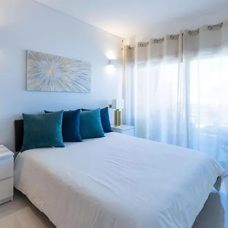 Apartmán Luxury Sea View, Swimming Pool & Tennis Quarteira