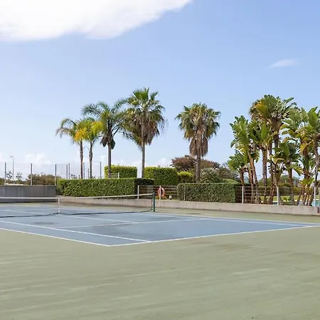 Apartment Luxury Sea View, Swimming Pool & Tennis *